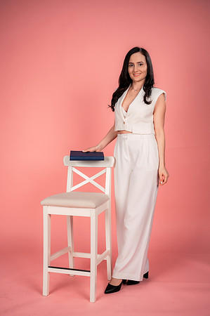 Elena-1350