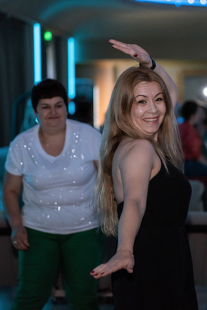 Party-282