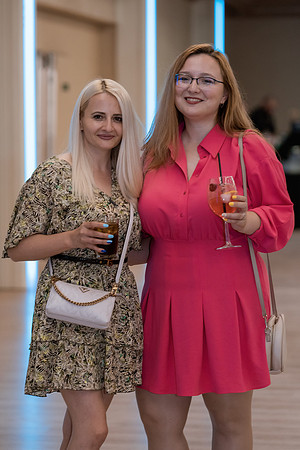 Party-275
