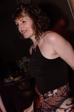 Party-385