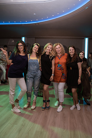 Party-294