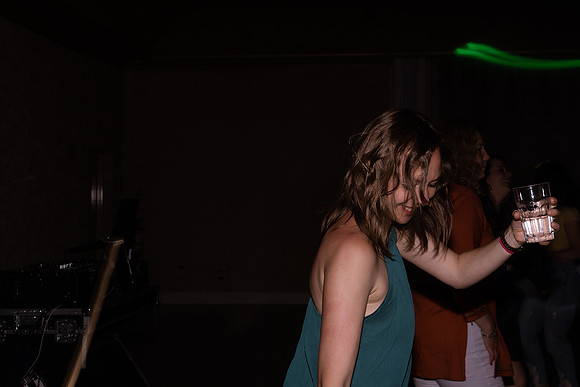 Party-322
