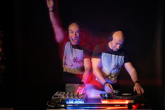 Foto-dj-1024