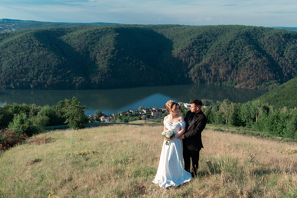 Andrei & Maria TTD-1001