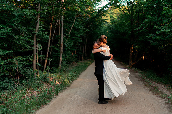 Andrei & Maria TTD-1102