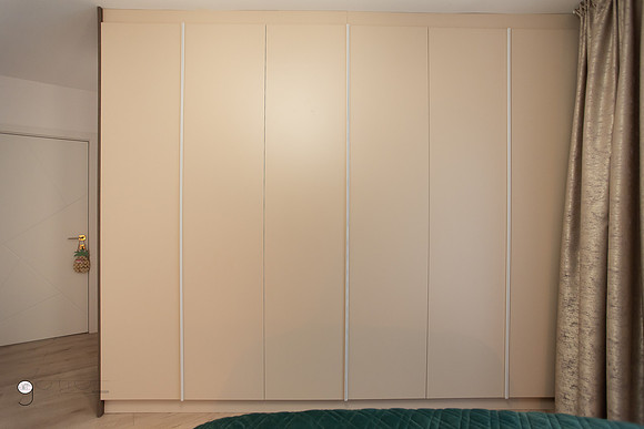 Gutiu-Design-1005